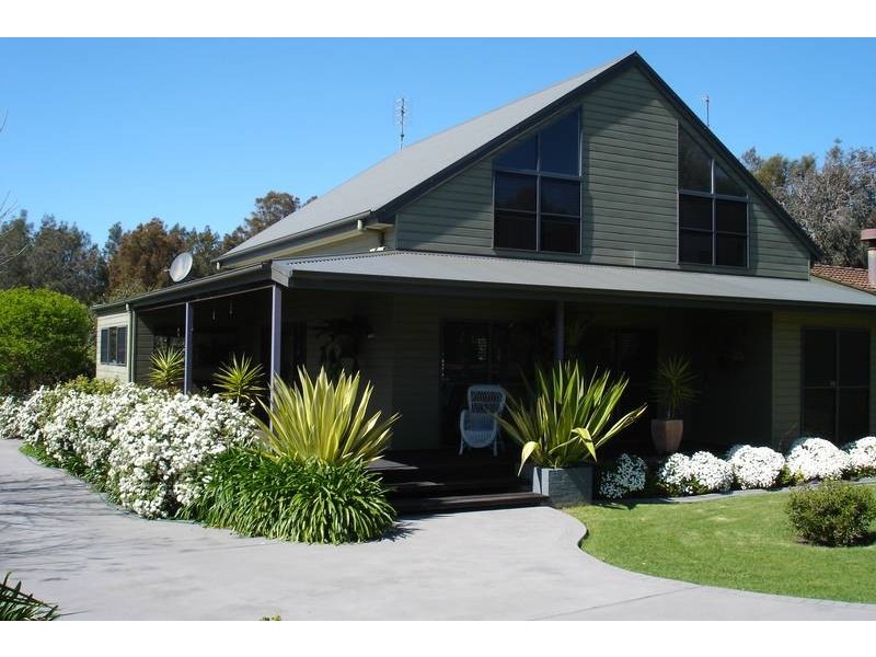 99 Greenbank Grove, Culburra Beach NSW 2540