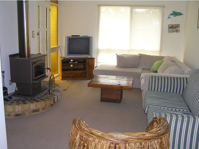 20 Watts Road, Callala Beach NSW 2540