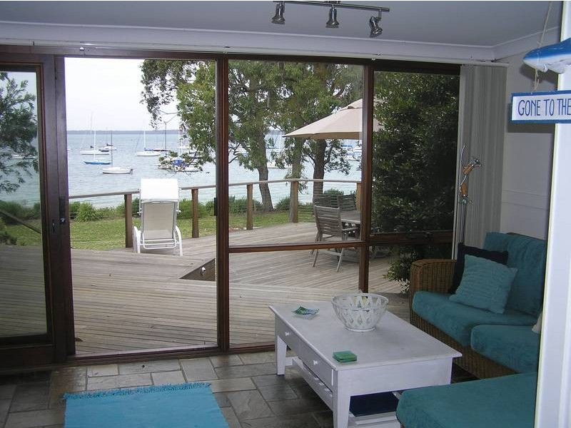 24 Boorawine Terrace, Callala Bay NSW 2540