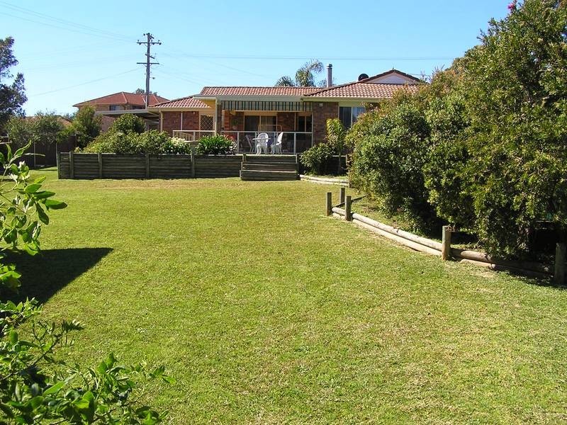 11 Silvermere Street, Culburra Beach NSW 2540