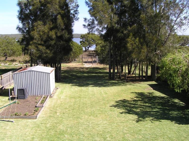 13 Addison Road, Culburra Beach NSW 2540
