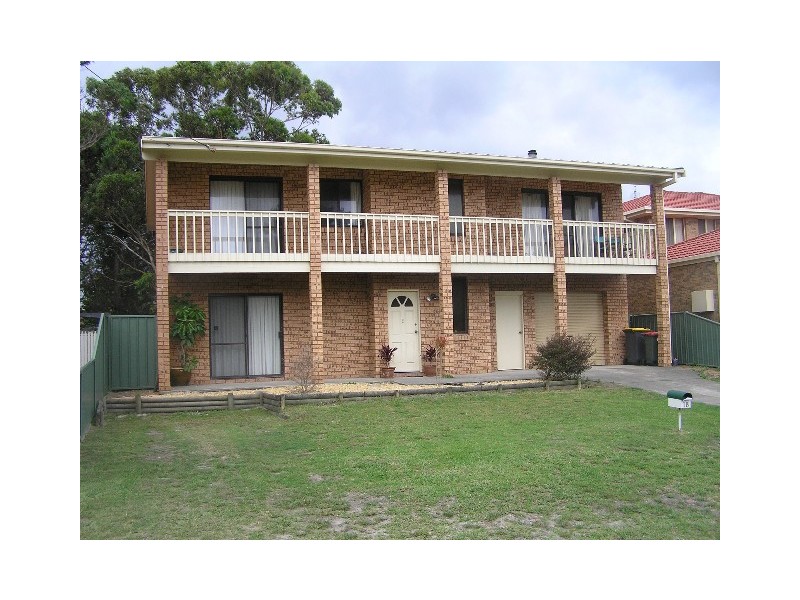 18 Lennox Road, Callala Beach NSW 2540