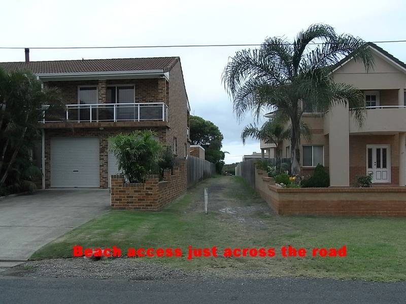 18 Lennox Road, Callala Beach NSW 2540