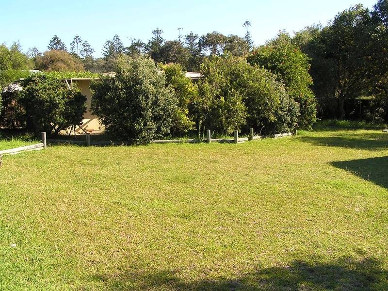 11 Silvermere Street, Culburra Beach NSW 2540