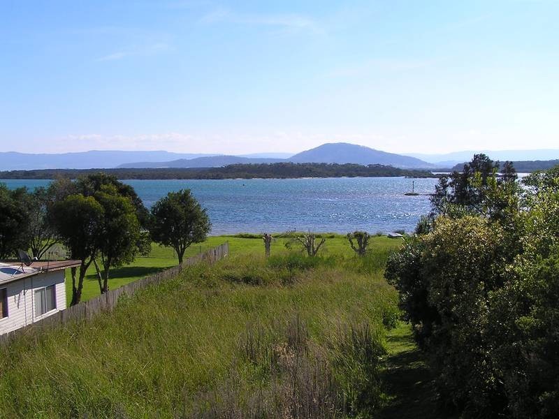 33a Orama Crescent, Orient Point NSW 2540