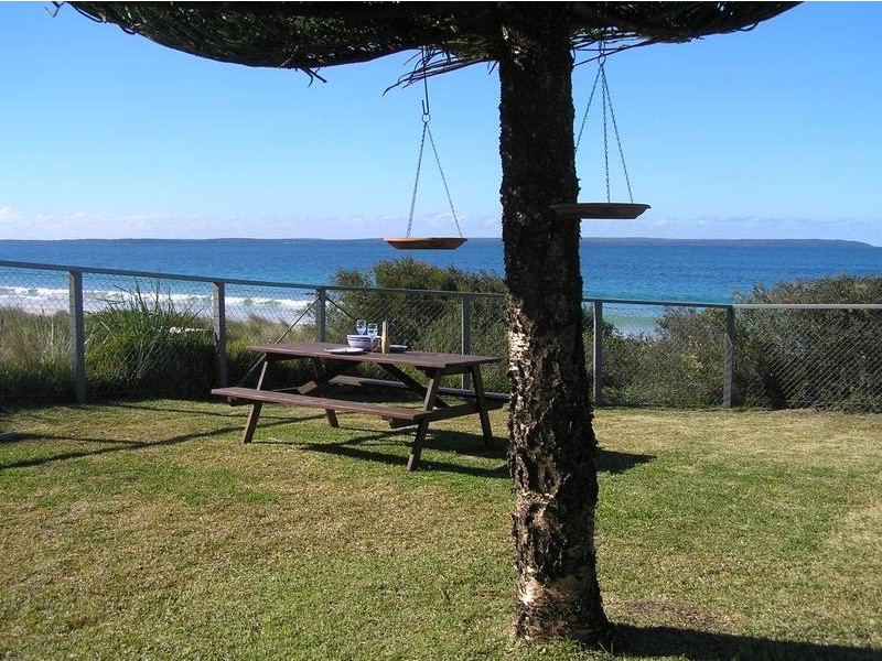 19 Quay Road, Callala Beach NSW 2540