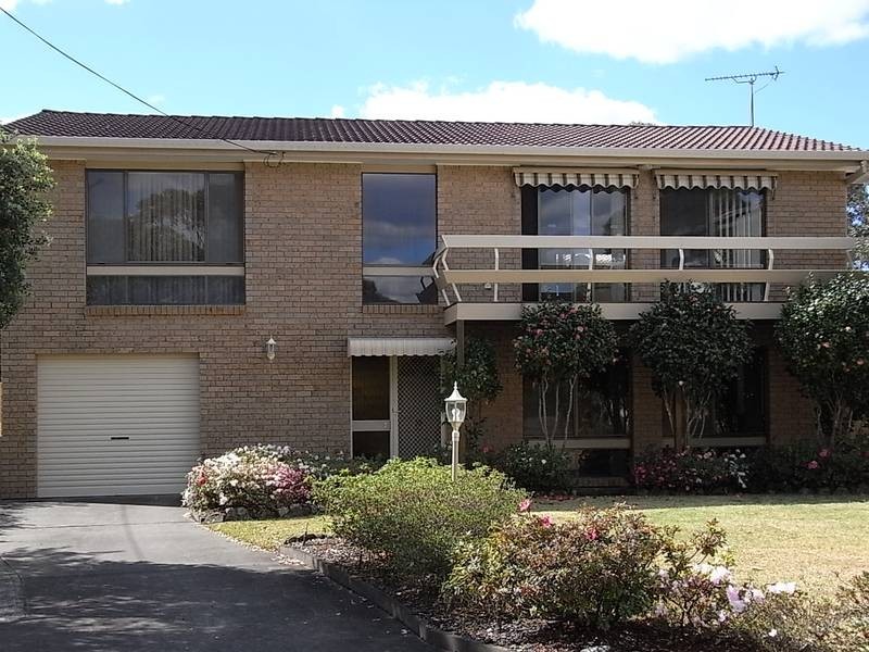 4 Sir Henry Crescent, Callala Beach NSW 2540
