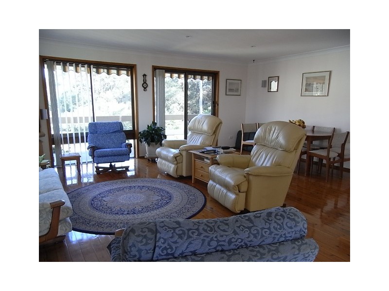 4 Sir Henry Crescent, Callala Beach NSW 2540