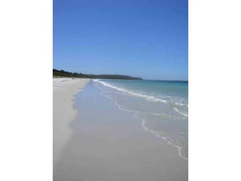 10 Quay Road, Callala Beach NSW 2540