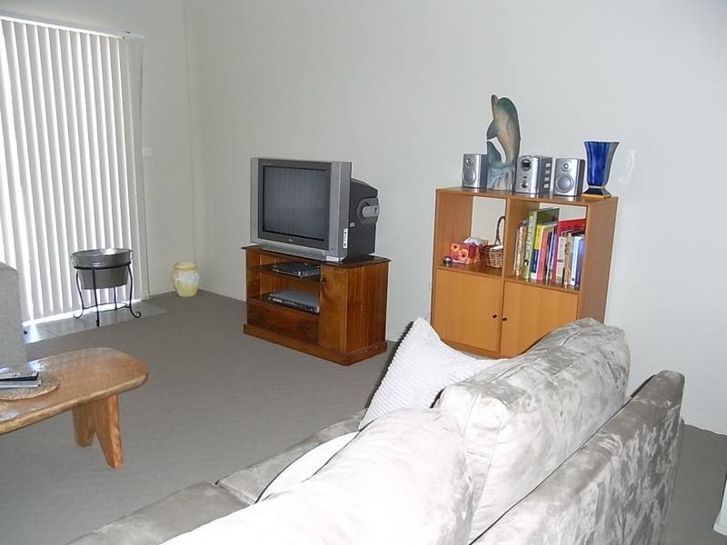 10 Quay Road, Callala Beach NSW 2540