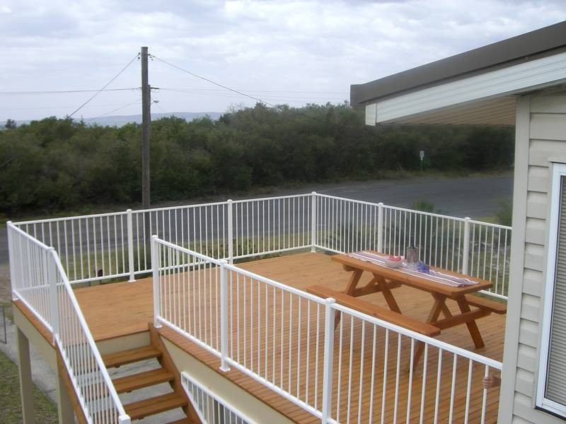 10 Quay Road, Callala Beach NSW 2540