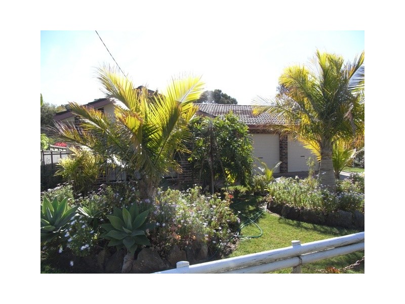 7 Lackersteen Street, Callala Bay NSW 2540