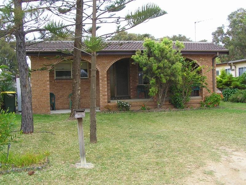 152 The Lake Circuit, Culburra Beach NSW 2540
