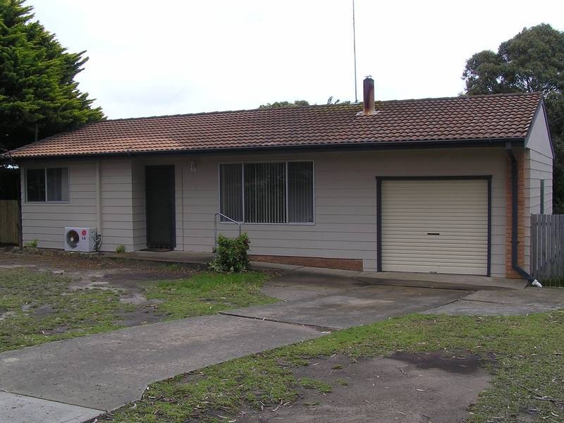 5 The Lake Circuit, Culburra Beach NSW 2540