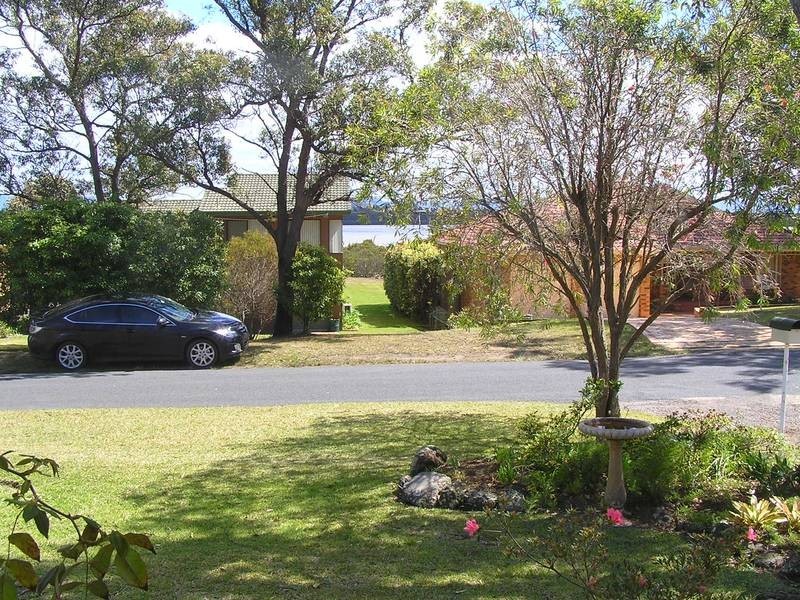 24 Brighton Parade, Culburra Beach NSW 2540