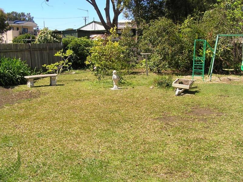 24 Brighton Parade, Culburra Beach NSW 2540