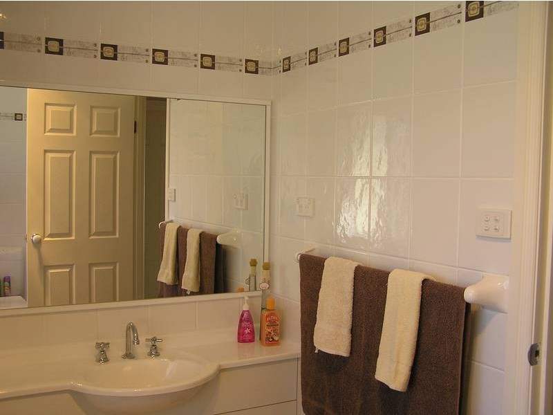 9 Carson Crescent, Callala Bay NSW 2540