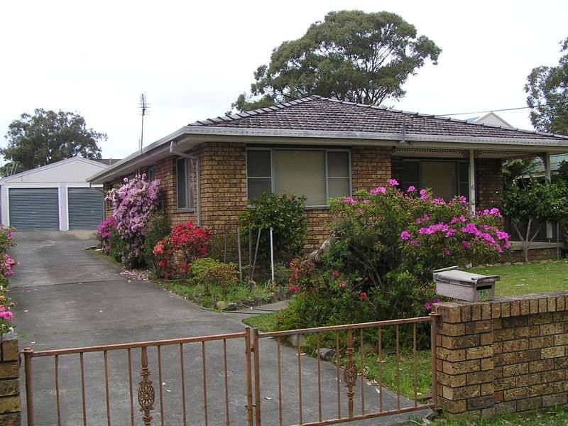 6 Brighton Parade, Culburra Beach NSW 2540