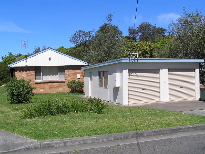 10 Farrant Avenue, Culburra Beach NSW 2540