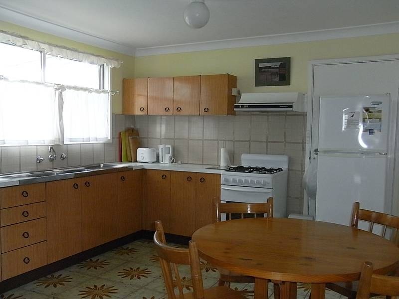 7 Watts Road, Callala Beach NSW 2540