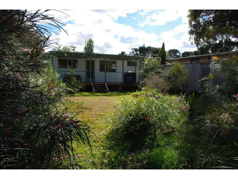 7 Watts Road, Callala Beach NSW 2540