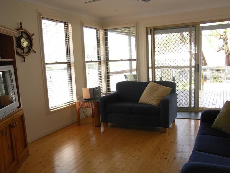 51 Queen Mary Street, Callala Beach NSW 2540