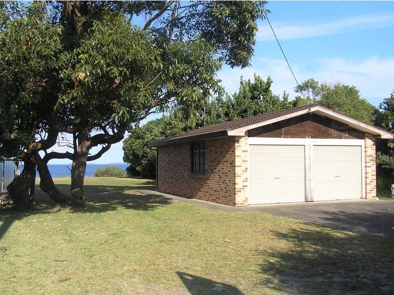 11 Quay Road, Callala Beach NSW 2540