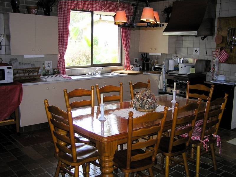 18 Boorawine Terrace, Callala Bay NSW 2540