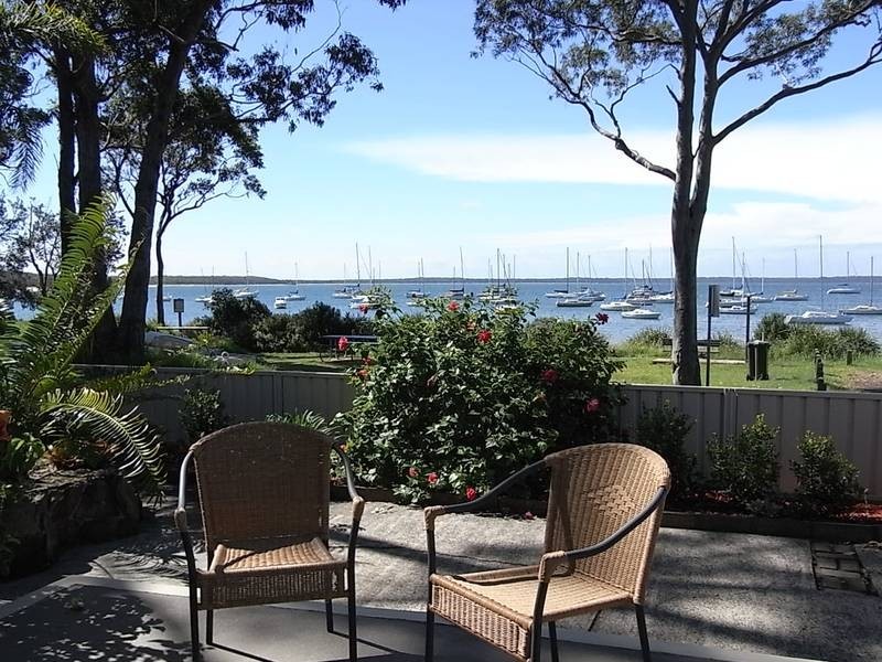 18 Boorawine Terrace, Callala Bay NSW 2540