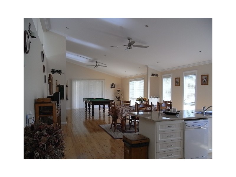 31 Lackersteen Street, Callala Bay NSW 2540
