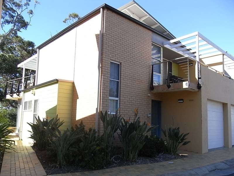 1/10 Monarch Place, Callala Bay NSW 2540