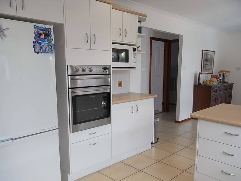 18 Huon Street, Callala Bay NSW 2540