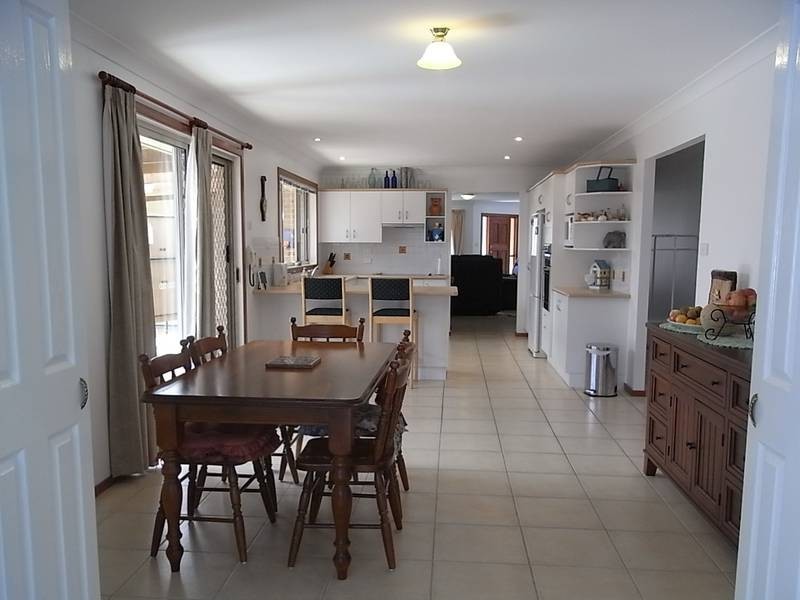 18 Huon Street, Callala Bay NSW 2540