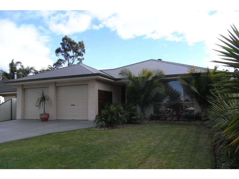 36 Stott Crescent, Callala Bay NSW 2540