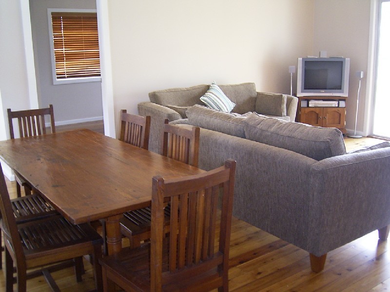 124 Quay Road, Callala Beach NSW 2540