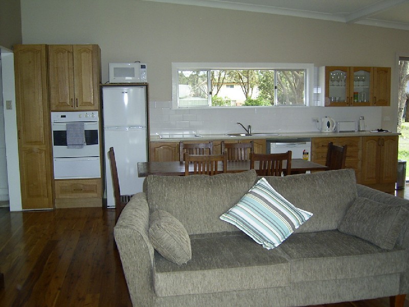 124 Quay Road, Callala Beach NSW 2540