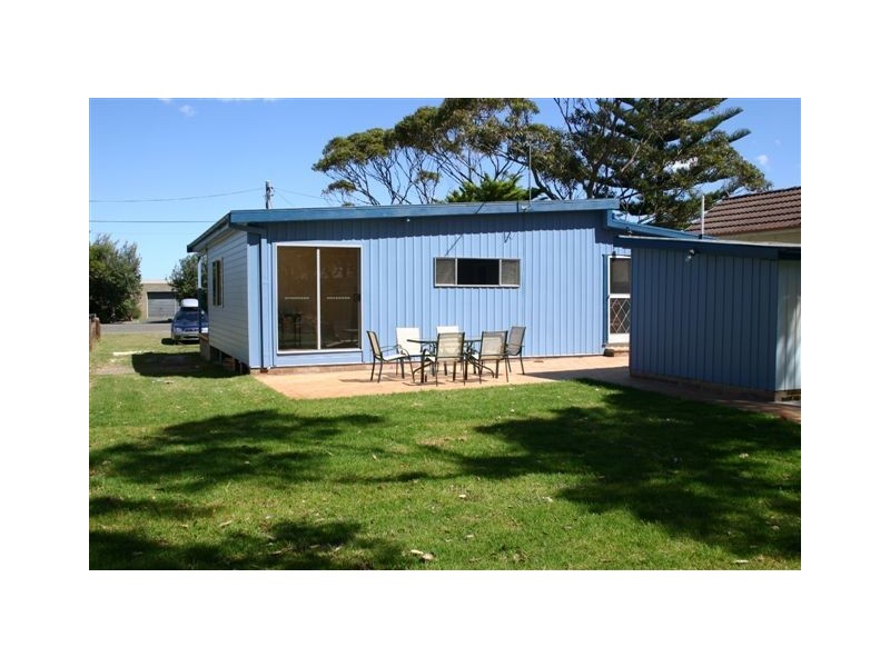 124 Quay Road, Callala Beach NSW 2540