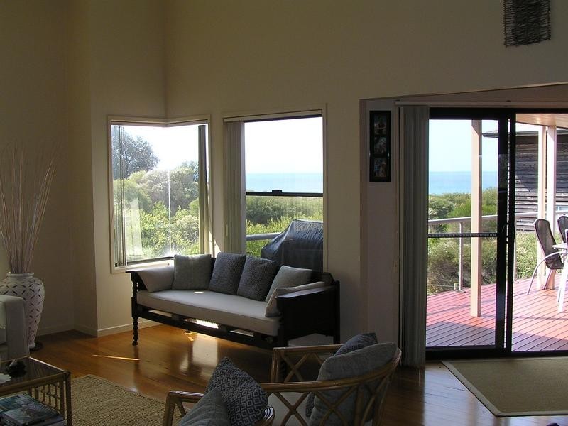 12 Vivian Way, Culburra Beach NSW 2540