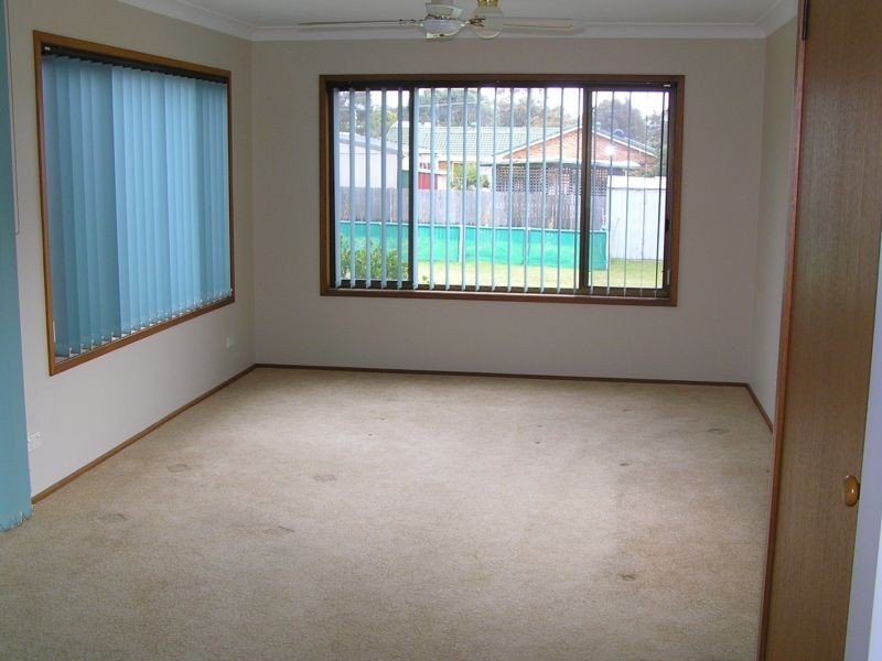 27 Penguin Head Road, Culburra Beach NSW 2540