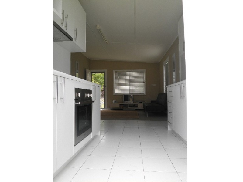 11 Queen Mary Street, Callala Beach NSW 2540