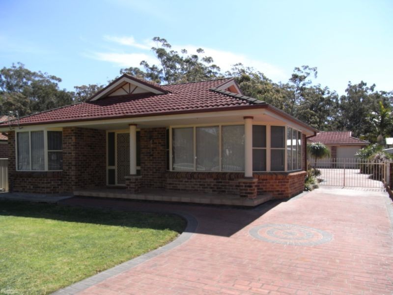 12 King George Street, Callala Beach NSW 2540