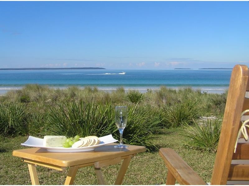 11 Quay Road, Callala Beach NSW 2540
