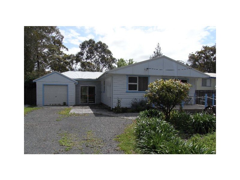 3 Boorawine Terrace, Callala Bay NSW 2540