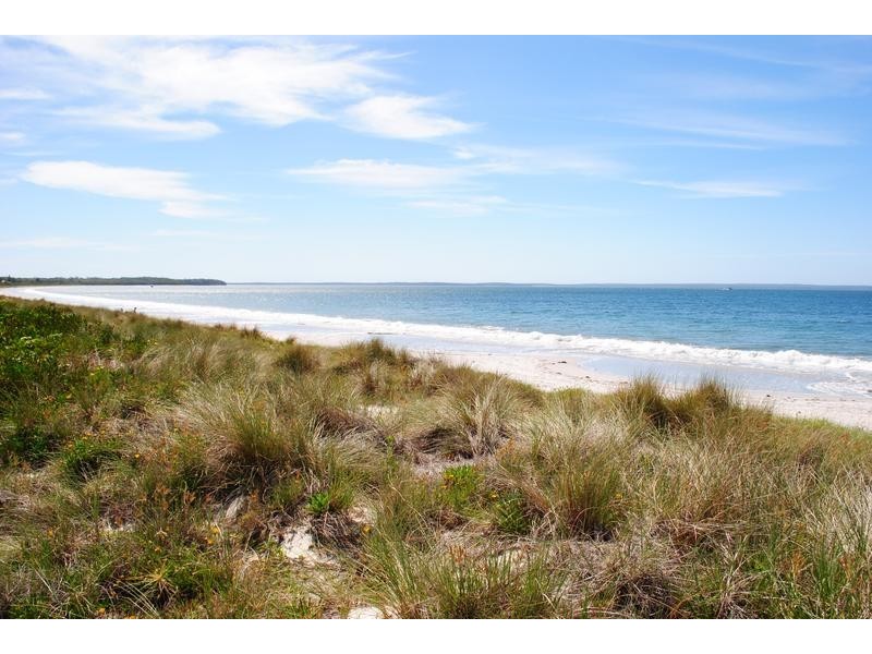 55 Quay Road, Callala Beach NSW 2540