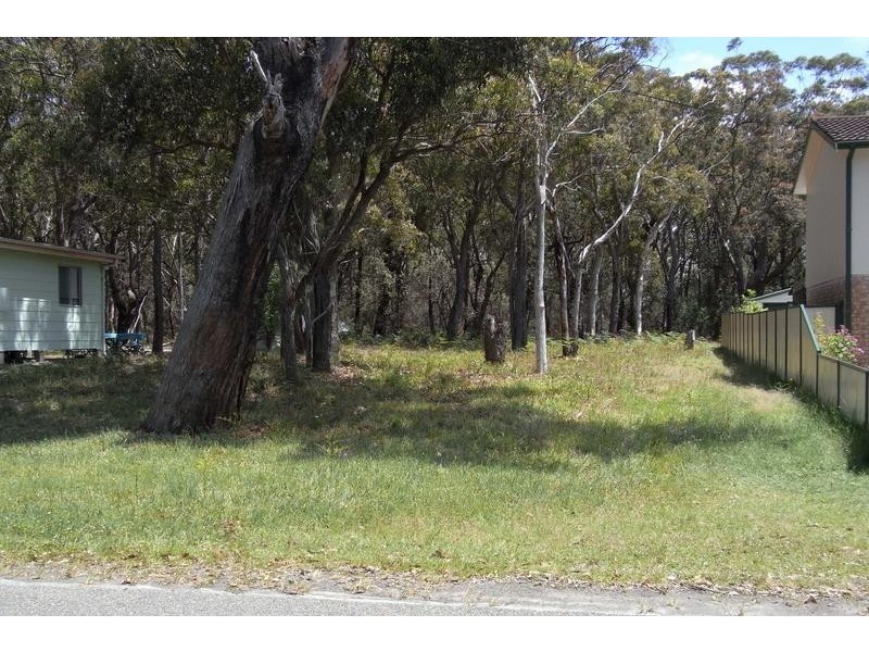 4 King George Street, Callala Beach NSW 2540