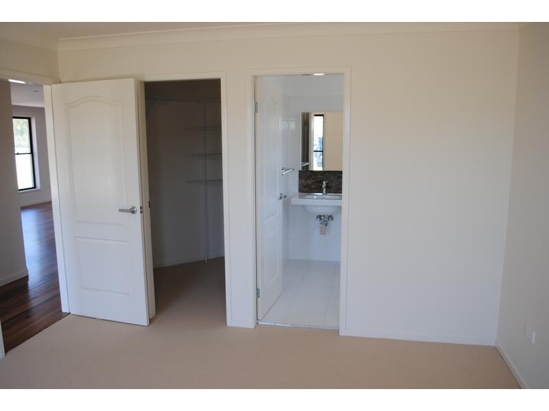 118 The Lake Circuit, Culburra Beach NSW 2540