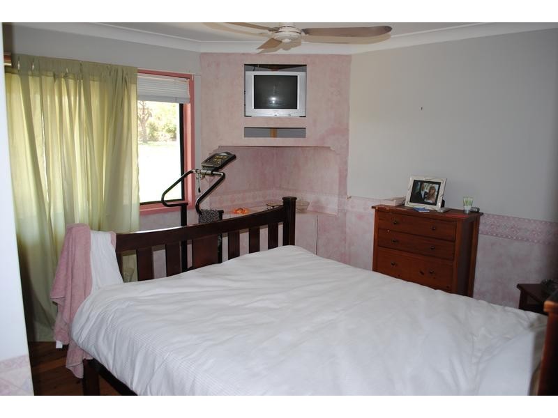 8 Wentworth Street, Culburra Beach NSW 2540