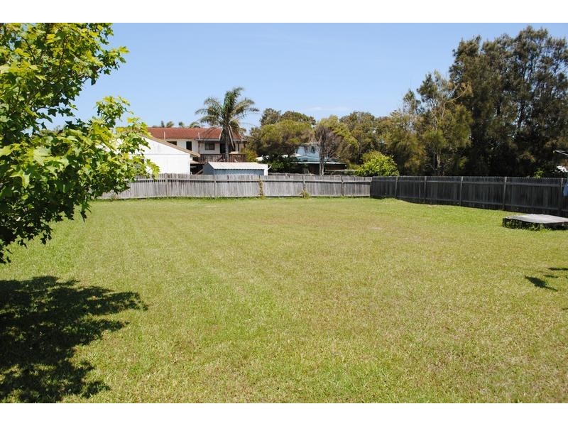 8 Wentworth Street, Culburra Beach NSW 2540