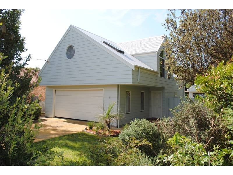 7 The Strand, Culburra Beach NSW 2540