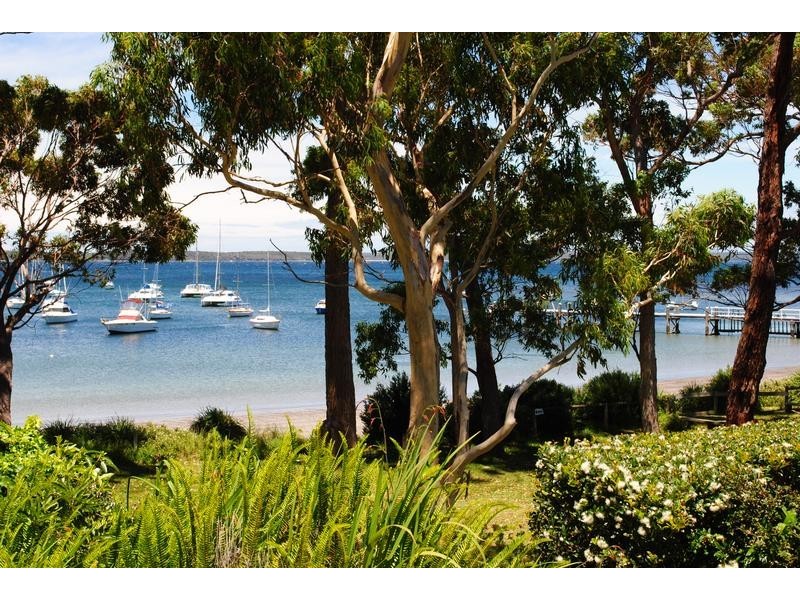 28 Boorawine Terrace, Callala Bay NSW 2540